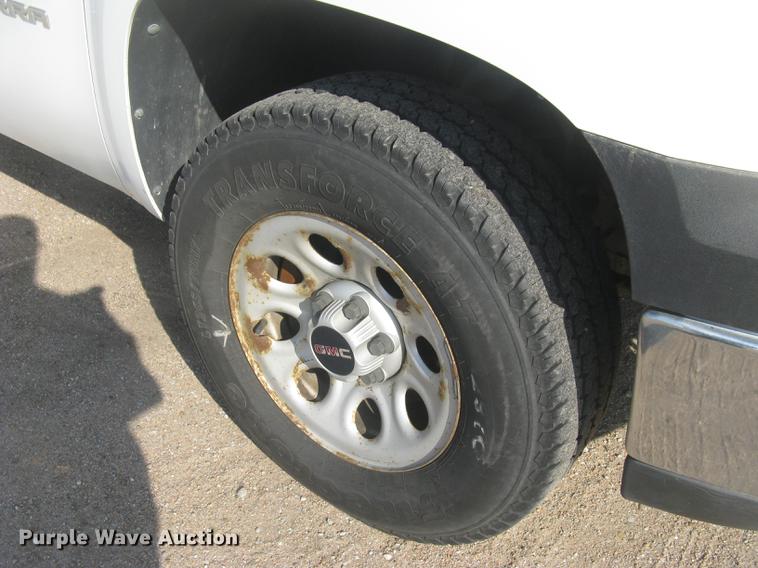 image for item DC2304 2010 GMC Sierra 1500 Crew Cab pickup truck