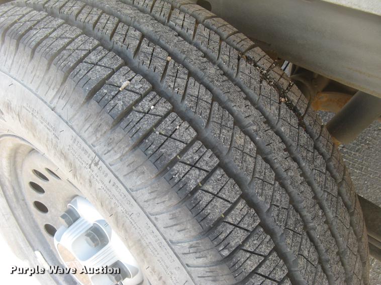 image for item DC2304 2010 GMC Sierra 1500 Crew Cab pickup truck