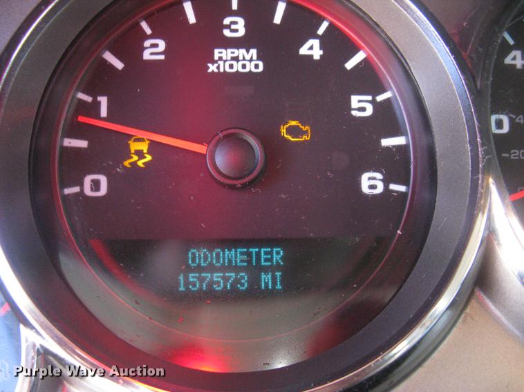 image for item DC2305 2012 GMC Sierra 2500HD Ext. Cab pickup truck