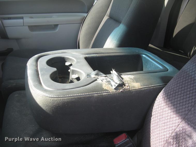 image for item DC2305 2012 GMC Sierra 2500HD Ext. Cab pickup truck