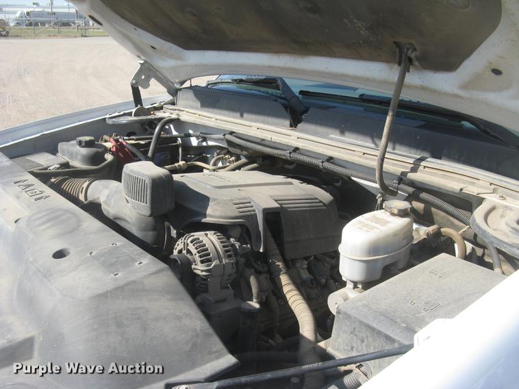 image for item DC2305 2012 GMC Sierra 2500HD Ext. Cab pickup truck