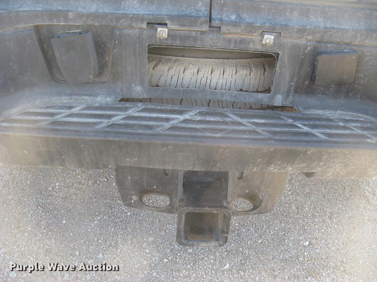 image for item DC2305 2012 GMC Sierra 2500HD Ext. Cab pickup truck