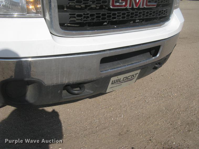 image for item DC2305 2012 GMC Sierra 2500HD Ext. Cab pickup truck