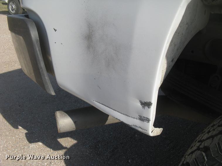 image for item DC2305 2012 GMC Sierra 2500HD Ext. Cab pickup truck