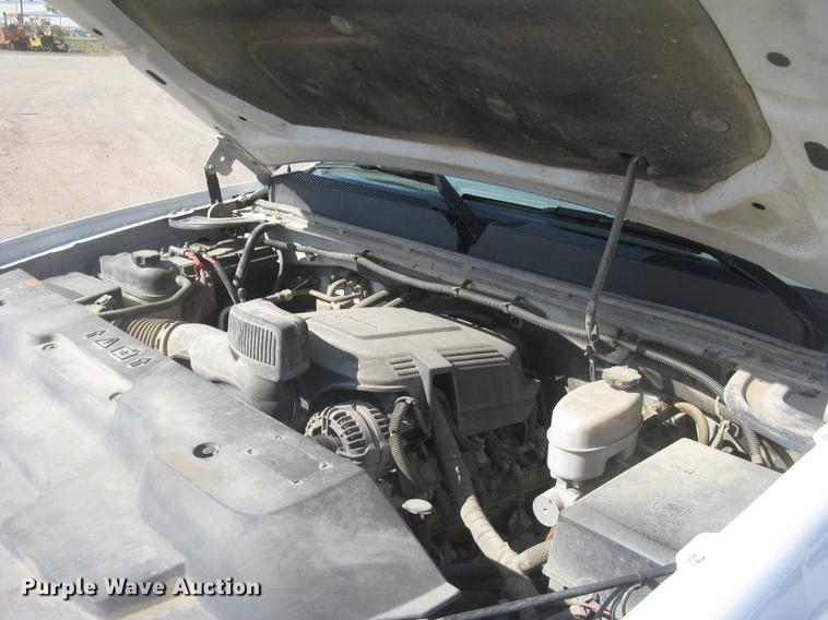 image for item DC2306 2013 GMC Sierra 2500HD Ext. Cab pickup truck