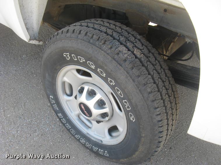 image for item DC2306 2013 GMC Sierra 2500HD Ext. Cab pickup truck