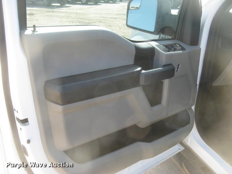 image for item DC2308 2015 Ford F150 XL SuperCrew pickup truck