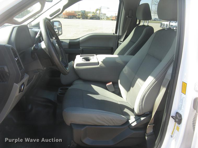 image for item DC2308 2015 Ford F150 XL SuperCrew pickup truck