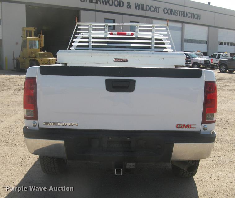 image for item DC2309 2011 GMC Sierra 2500HD Ext. Cab pickup truck