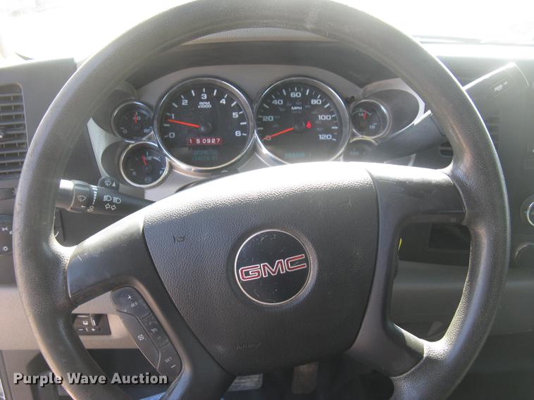 image for item DC2309 2011 GMC Sierra 2500HD Ext. Cab pickup truck
