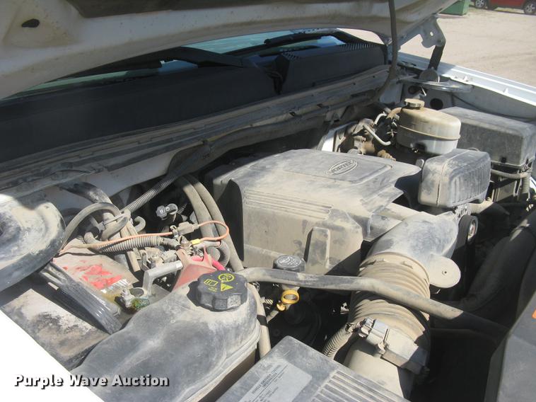 image for item DC2310 2011 GMC Sierra 2500HD Ext. Cab pickup truck