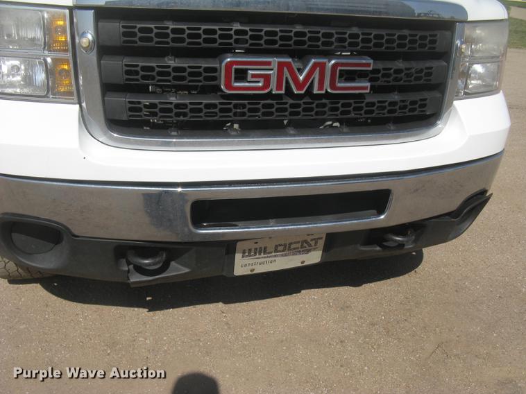 image for item DC2310 2011 GMC Sierra 2500HD Ext. Cab pickup truck