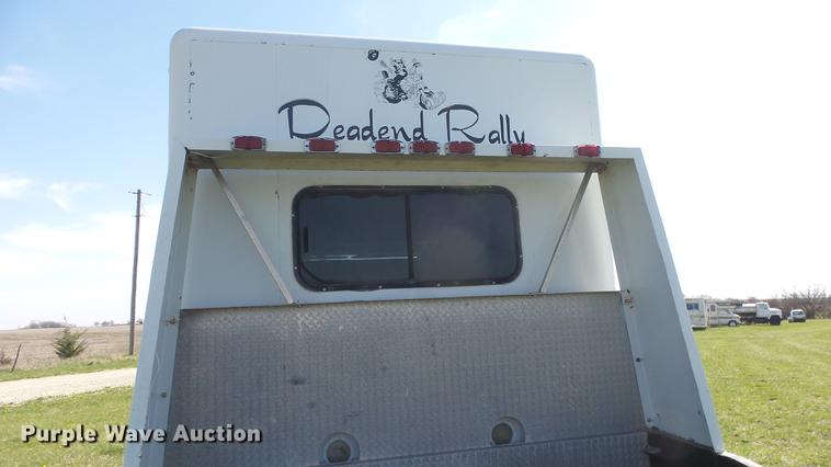 image for item DC3033 1994 Freightliner FL70 semi truck