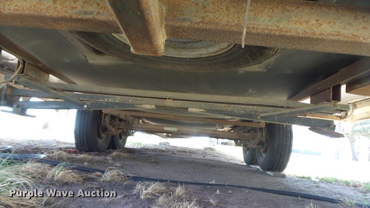 image for item DC3051 2000 Royalite R34BW camper