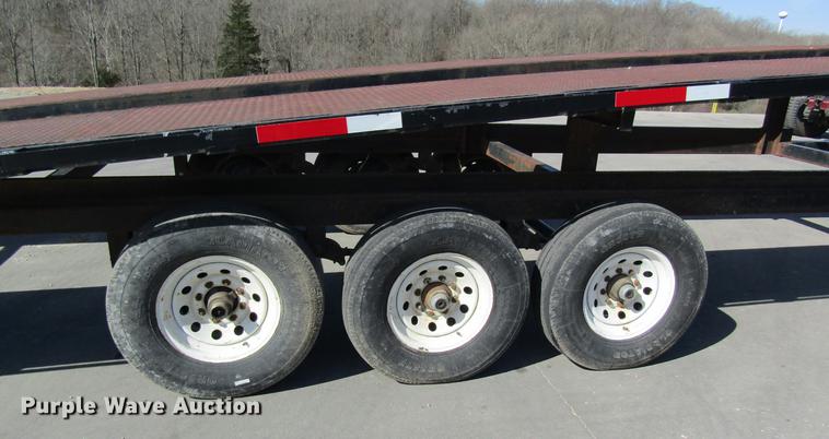 image for item DC4284 2002 Kaufman car carrier trailer