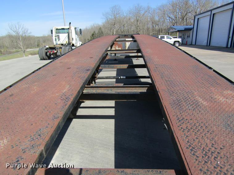 image for item DC4284 2002 Kaufman car carrier trailer