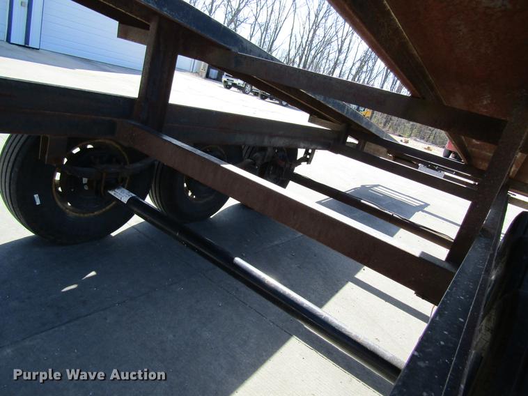 image for item DC4284 2002 Kaufman car carrier trailer