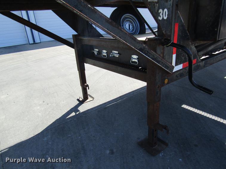 image for item DC4284 2002 Kaufman car carrier trailer