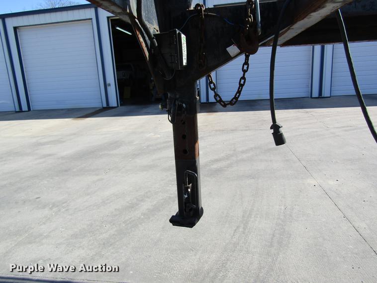 image for item DC4284 2002 Kaufman car carrier trailer