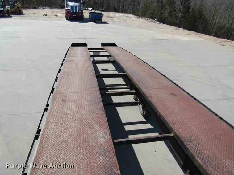 image for item DC4284 2002 Kaufman car carrier trailer