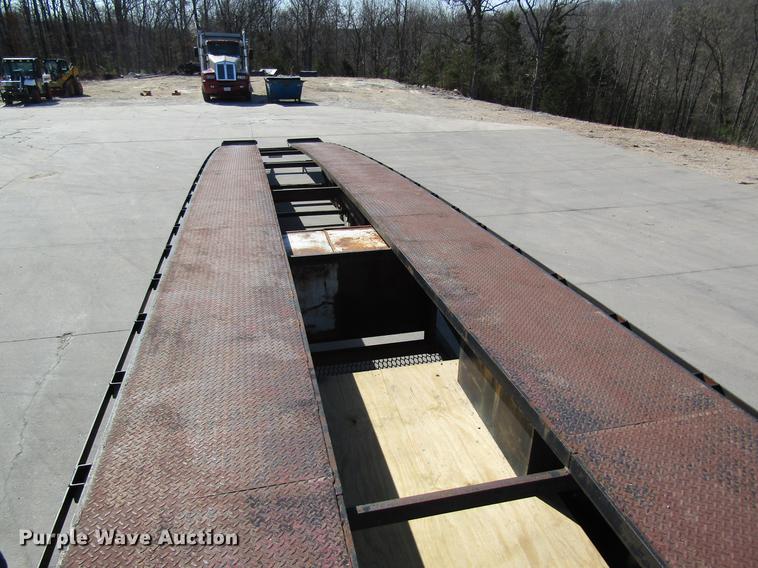 image for item DC4284 2002 Kaufman car carrier trailer