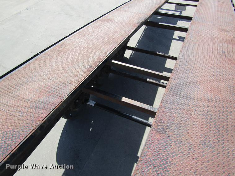 image for item DC4284 2002 Kaufman car carrier trailer