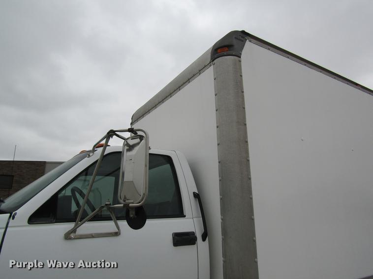 image for item DC4289 1998 Chevrolet C7500 box truck