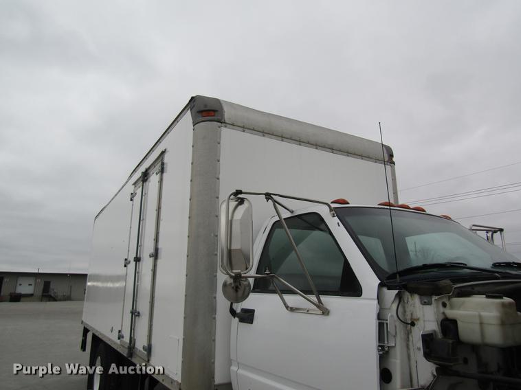 image for item DC4289 1998 Chevrolet C7500 box truck