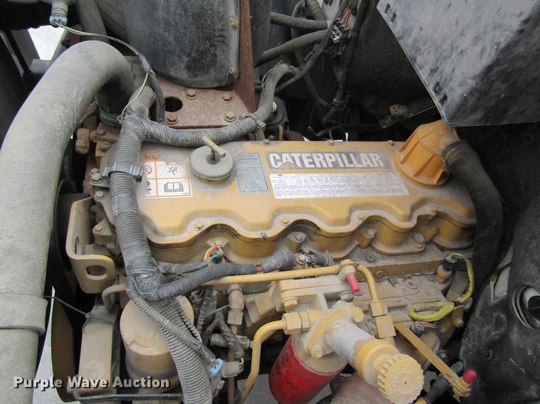 image for item DC4289 1998 Chevrolet C7500 box truck