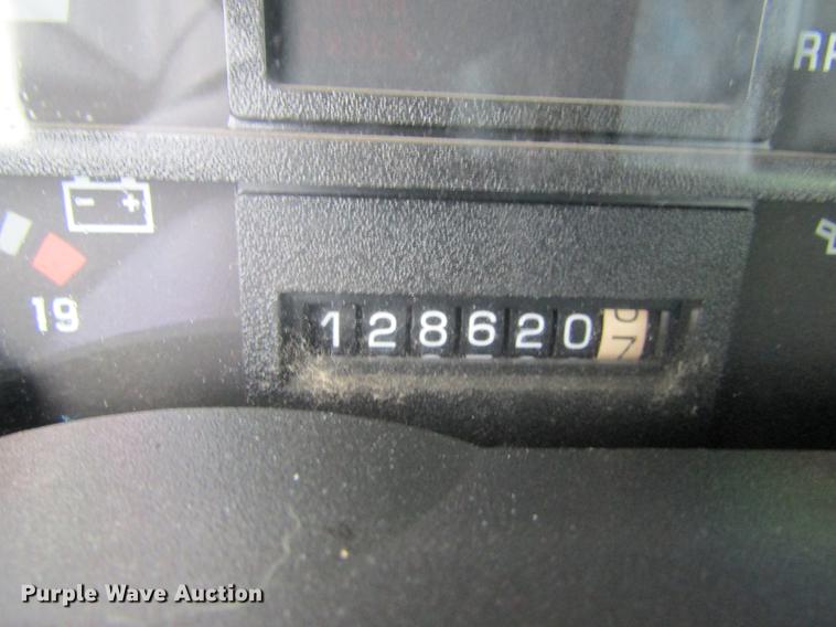 image for item DC4289 1998 Chevrolet C7500 box truck