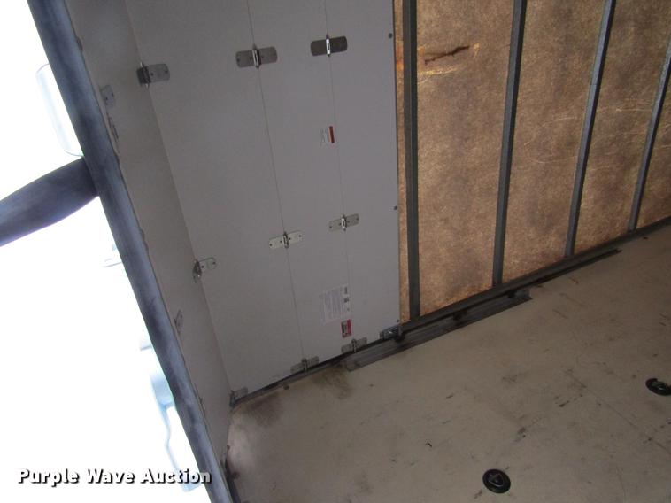 image for item DC4289 1998 Chevrolet C7500 box truck