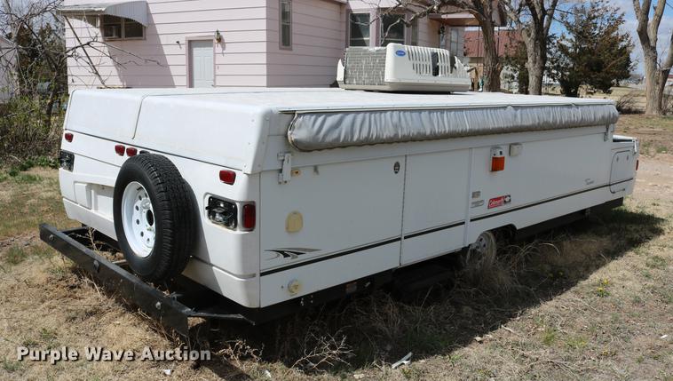 image for item DC7600 2002 Coleman Fairlake camper