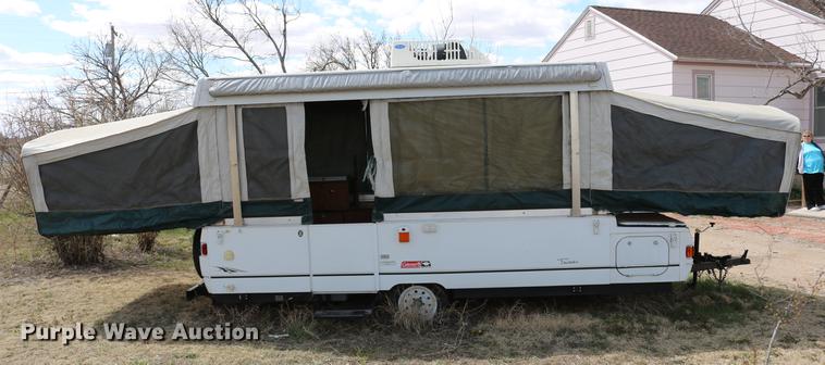image for item DC7600 2002 Coleman Fairlake camper