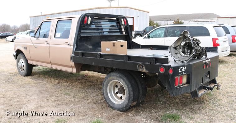 image for item DC7621 1997 Ford F350 Crew Cab flatbed pickup truck