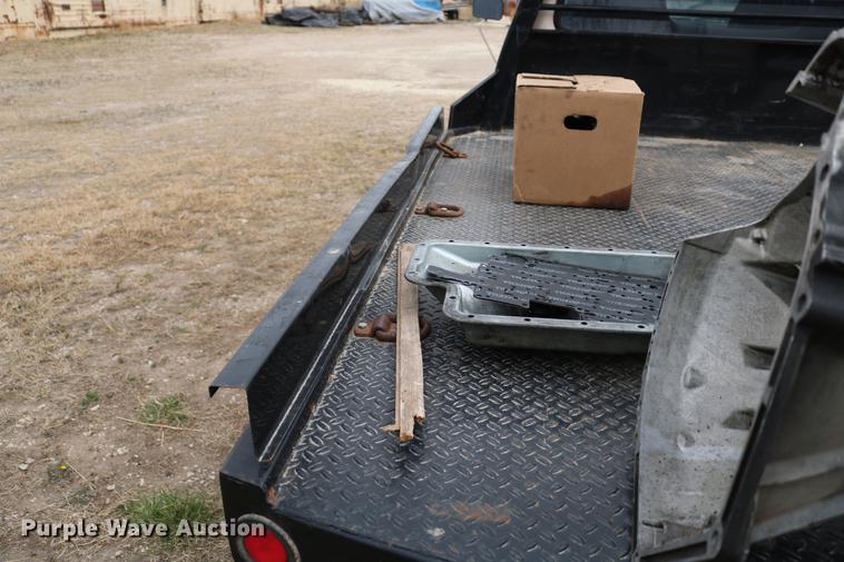 image for item DC7621 1997 Ford F350 Crew Cab flatbed pickup truck