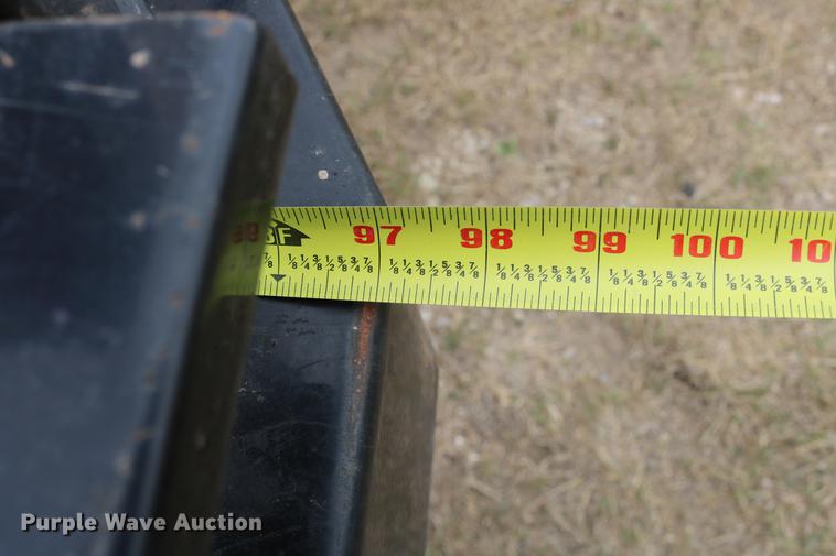 image for item DC7621 1997 Ford F350 Crew Cab flatbed pickup truck