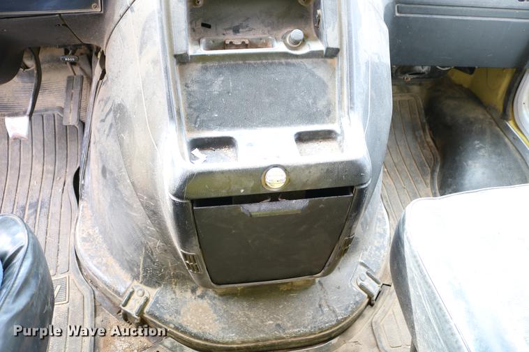 image for item DC7627 1992 GMC Vandura G3500 van