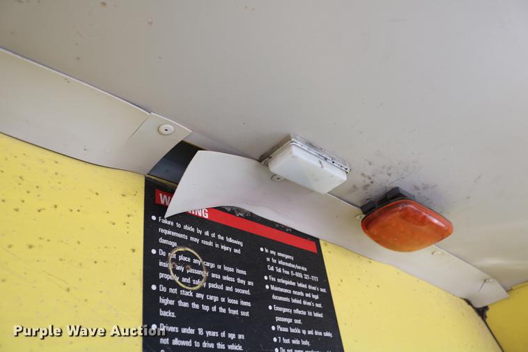 image for item DC7627 1992 GMC Vandura G3500 van