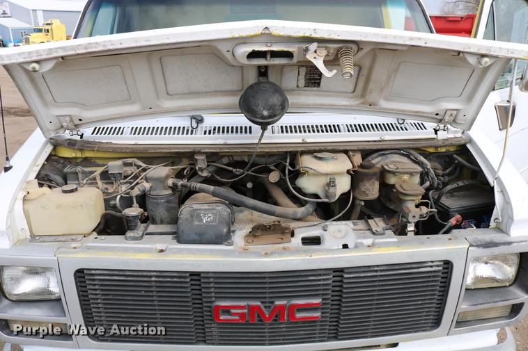 image for item DC7627 1992 GMC Vandura G3500 van