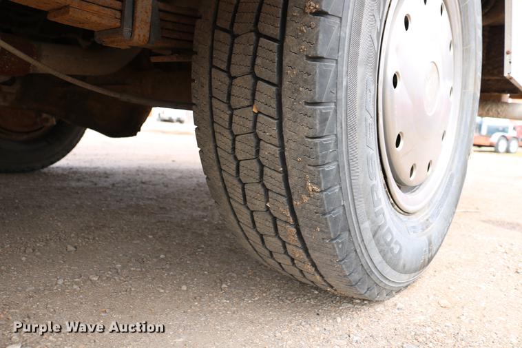 image for item DC7627 1992 GMC Vandura G3500 van