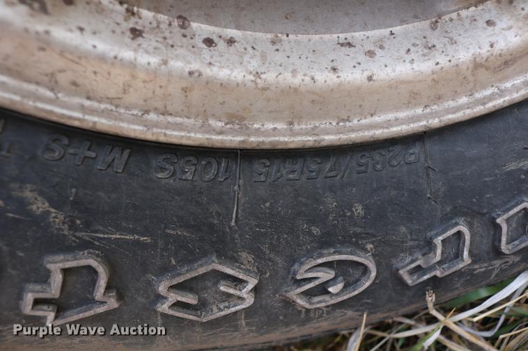 image for item DC7647 1994 Dodge Dakota Club Cab pickup truck