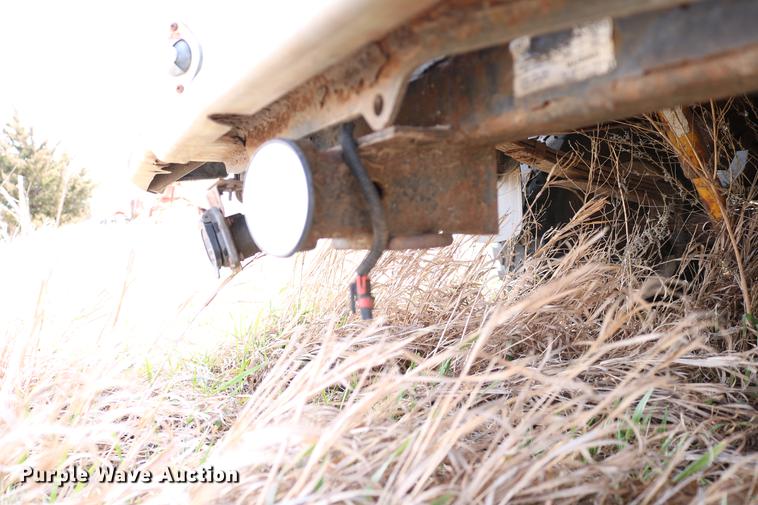 image for item DC7647 1994 Dodge Dakota Club Cab pickup truck