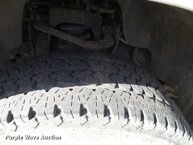 image for item DD1299 2012 Ford F150 XLT SuperCrew pickup truck