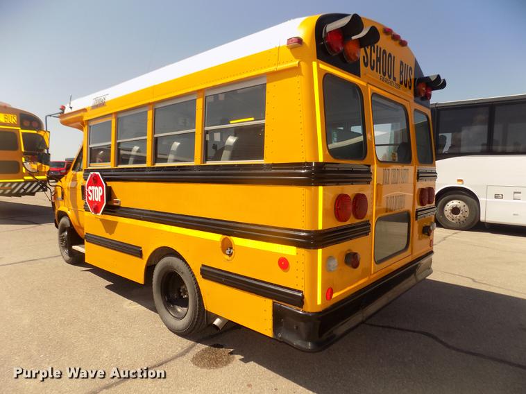 image for item DD2779 1995 GMC G3500 Vandura school bus