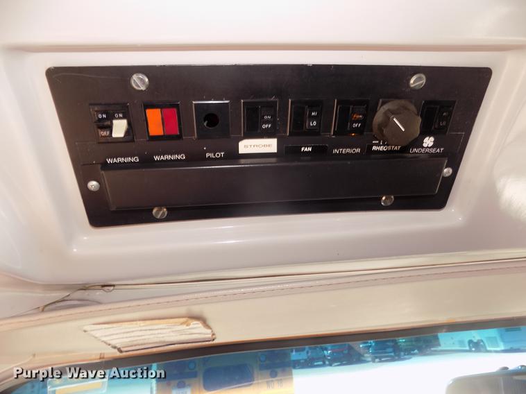 image for item DD2779 1995 GMC G3500 Vandura school bus