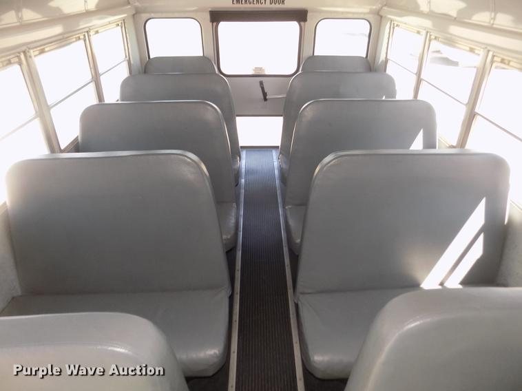 image for item DD2779 1995 GMC G3500 Vandura school bus