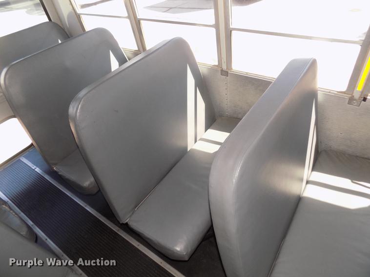 image for item DD2779 1995 GMC G3500 Vandura school bus