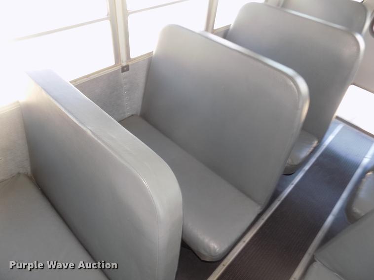 image for item DD2779 1995 GMC G3500 Vandura school bus