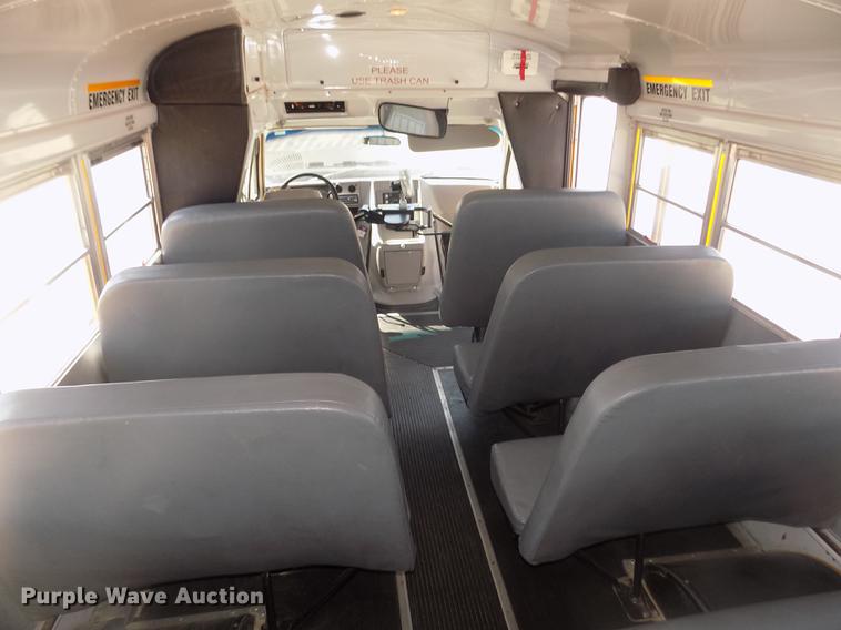 image for item DD2779 1995 GMC G3500 Vandura school bus