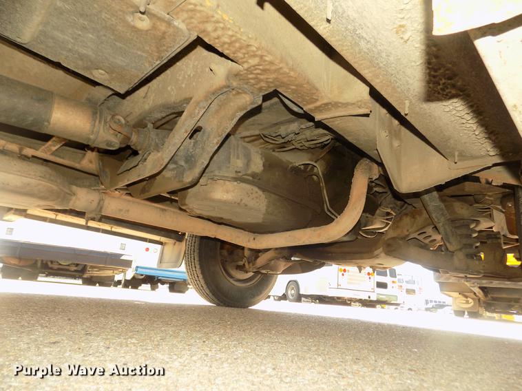 image for item DD2779 1995 GMC G3500 Vandura school bus